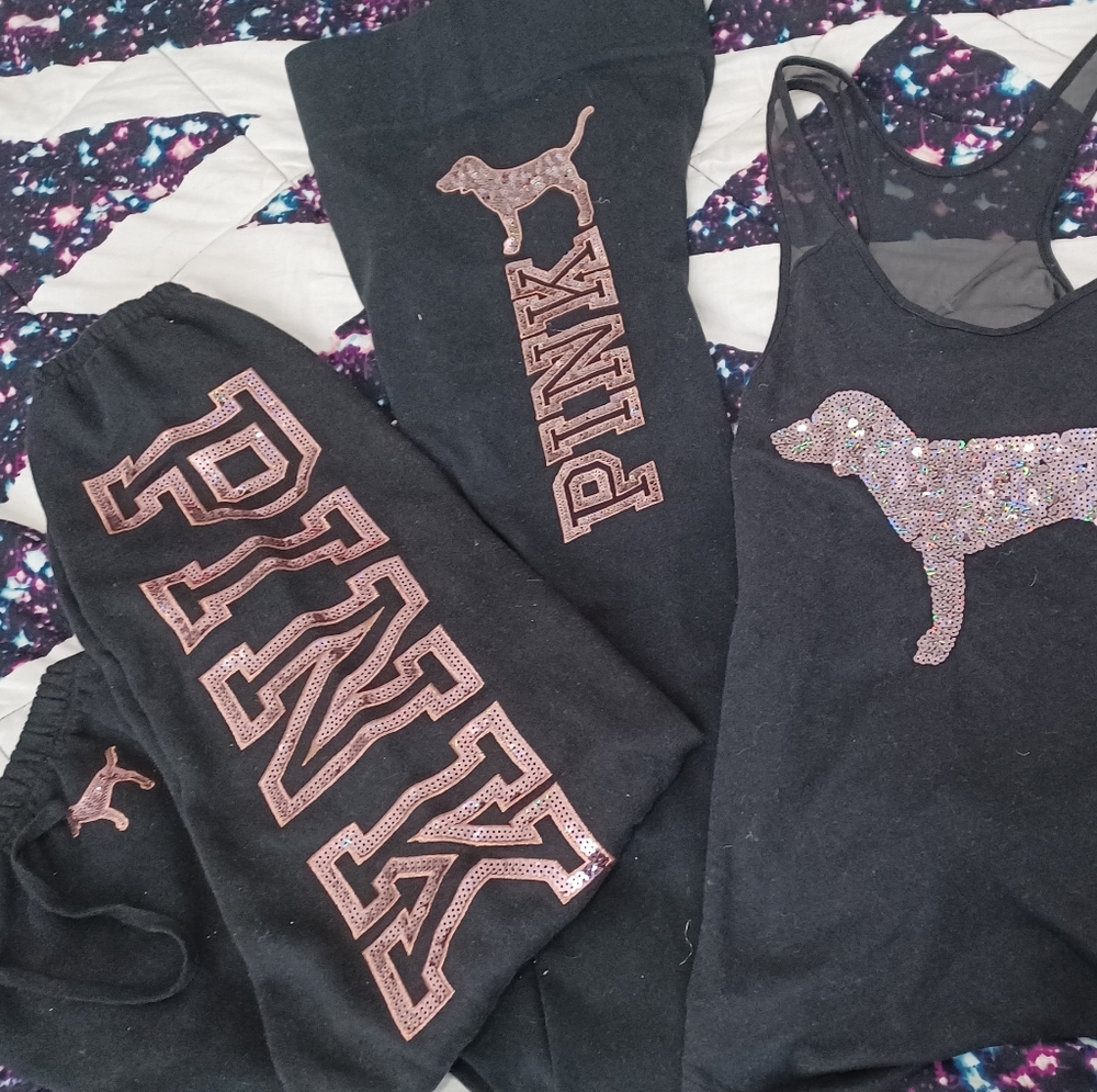 PINK VICTORIA'S SECRET DOG BLING SET